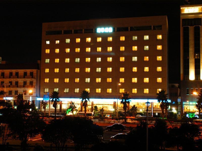 Seoul Tourist Hotel Чеджу Екстериор снимка